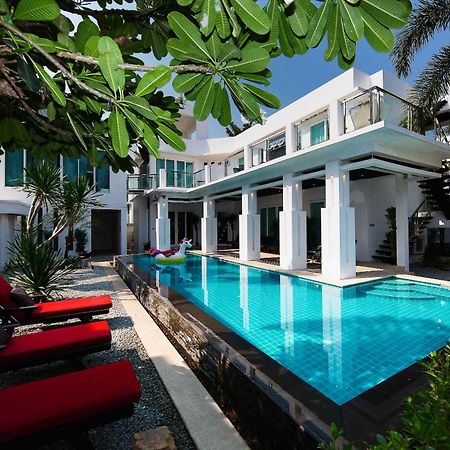 Villas In Pattaya Jomtien Beach Exterior photo